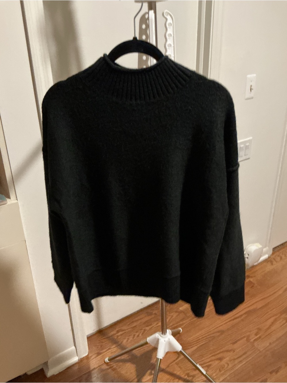 Universal Thread Black Mock Neck Turtleneck Sweater